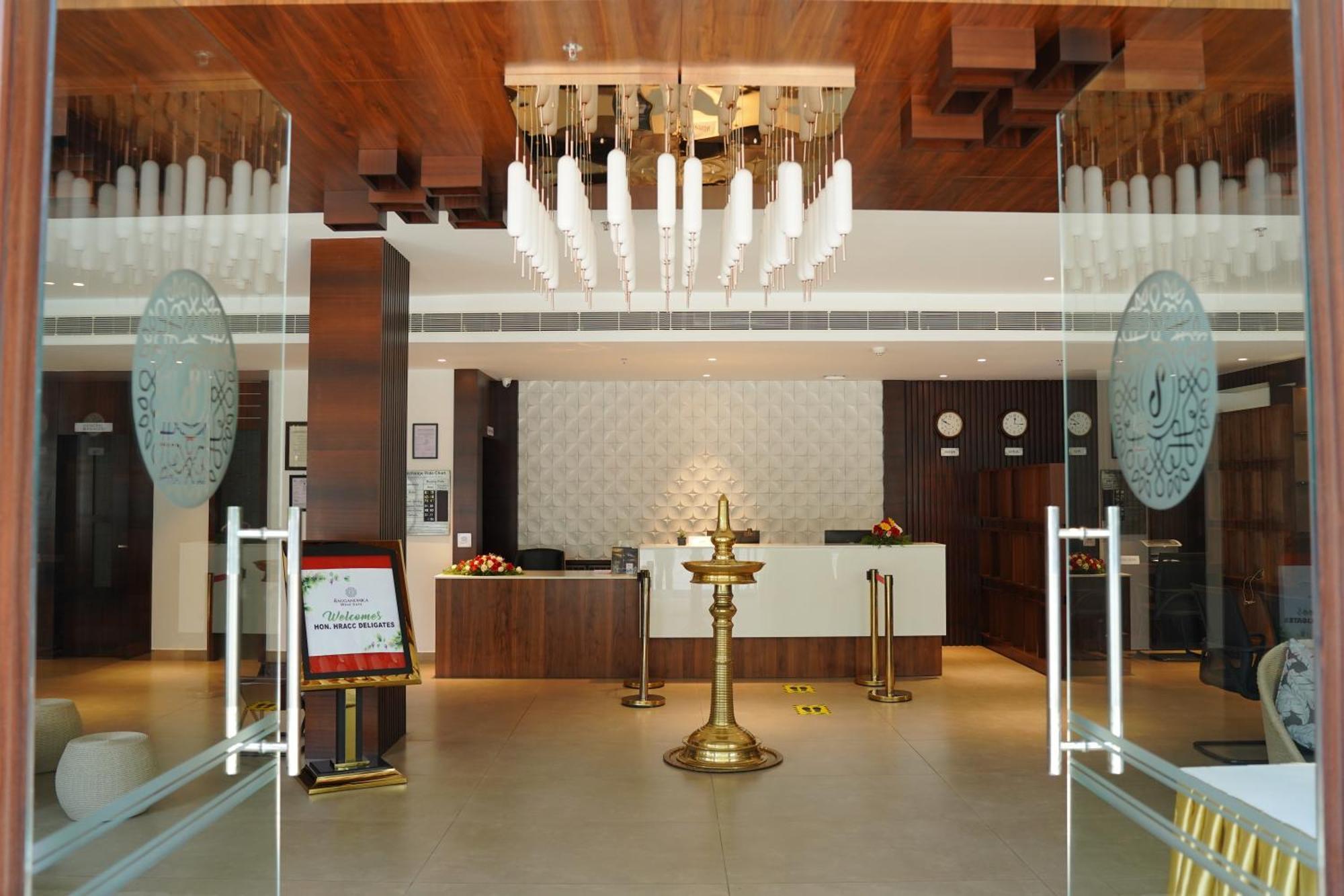 Saugandhika West Gate Hotel Wayanad Exterior photo